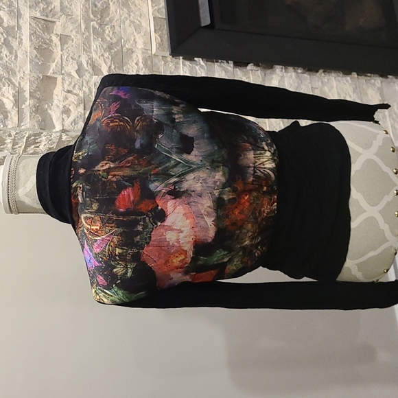 Ted Baker Cardigan with Woven Floral Printed Back Panel - Picture 2 of 9